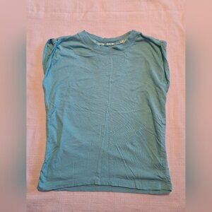 Athleta Girl girls size Large teal short sleeved shirt VGUC